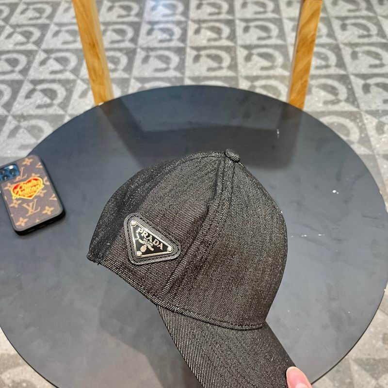 Prada cap (16)